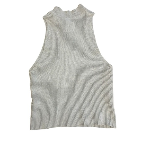 Abercrombie & Fitch Knit Crop Tank - Picture 3 of 4